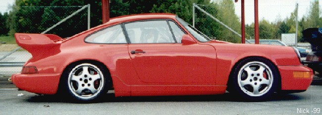 911